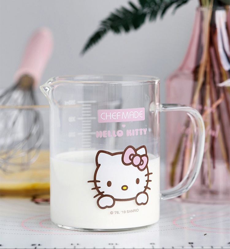 20210410_181048 Hello Kitty thickened high temperature resistant scale glass measuring cup - Image 1