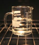 Hello Kitty thickened high temperature resistant scale glass measuring cup - Image 6