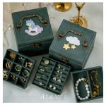 Retro flannel jewelry storage box - Image 2