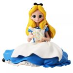 14cm Princess Alice in Wonderland Sitting with Garland PVC Figure - Image 5