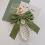 Pearl Chain Large Bow Keychain - Image 6