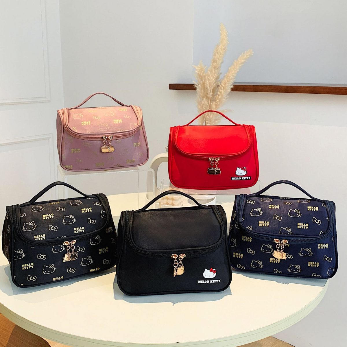 HelloKitty Makeup Bag Korean Sanrio Cosmetic Bags Kawaii Makeup Pouch Cute Travel Organizer Toiletry Box Make Up Cases - Image 3