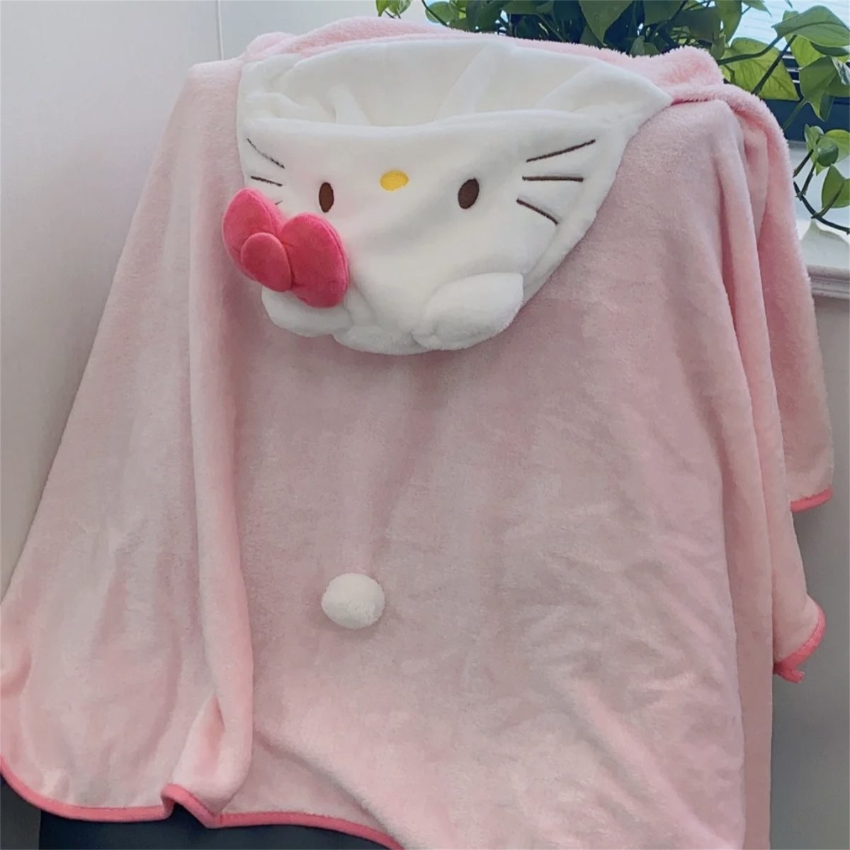 Hello kitty hooded shawl blanket cloak thickened air conditioning nap blanket - Image 6