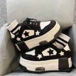 Women's casual star sneakers