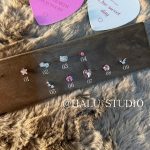 "HALU" "Pink and cute kt cat" HALU cute girlish versatile exquisite full diamond star ins style earrings