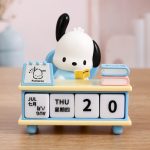 Cartoon Sanrios Family Desk Calendar Ornaments Kuromi Office Desktop Decoration Girl&children Exquisite Anime Peripheral Gift - Image 3