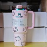 Hello Kitty co-branded large capacity stainless steel straw cup thermos cup car office fitness high value cup Drinks Coke Coffee Mug Gifts - Image 3