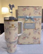 Stanley X LoveShackFancy Holiday 20oz 40oz stainless Steel water tumbler - Image 9